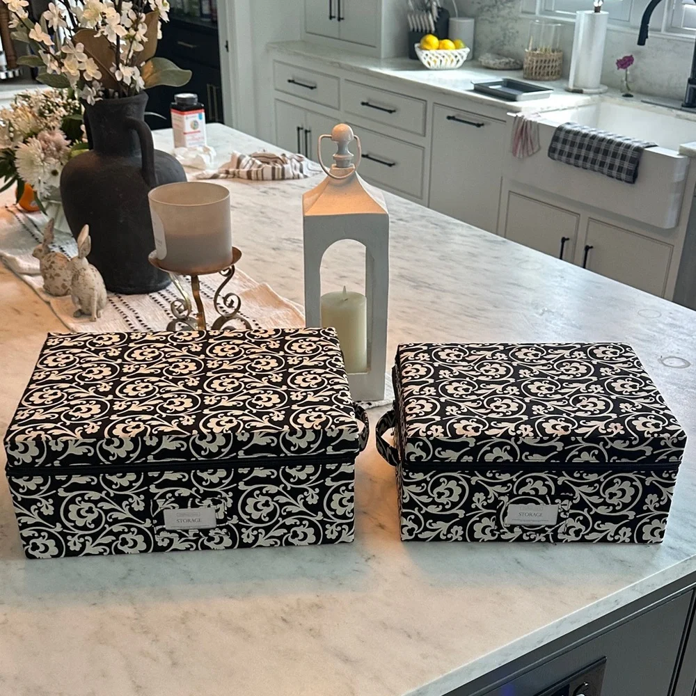 Storage boxes - Picture 2 of 7